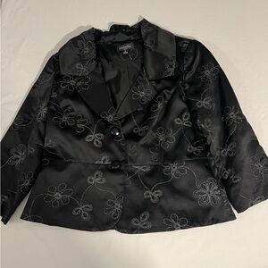 Isabella Black Floral Embroidered Blazer